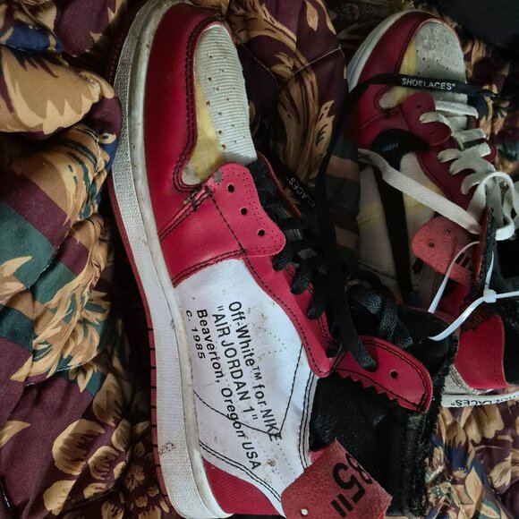 Air Jordan ones main image 6